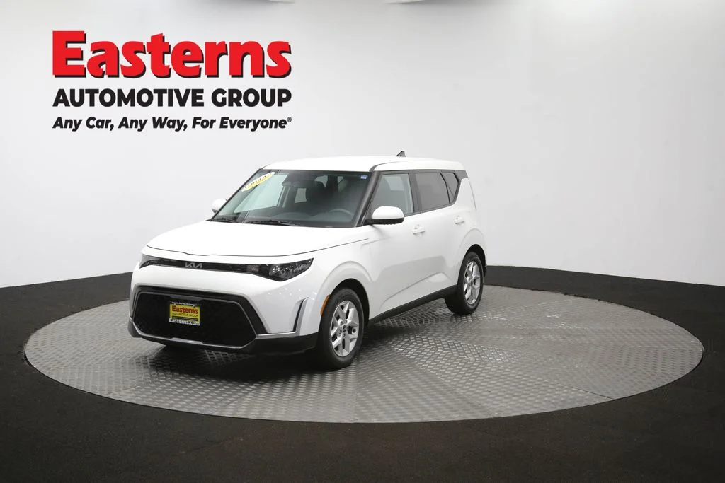 Used 2023 White Kia LX image 56