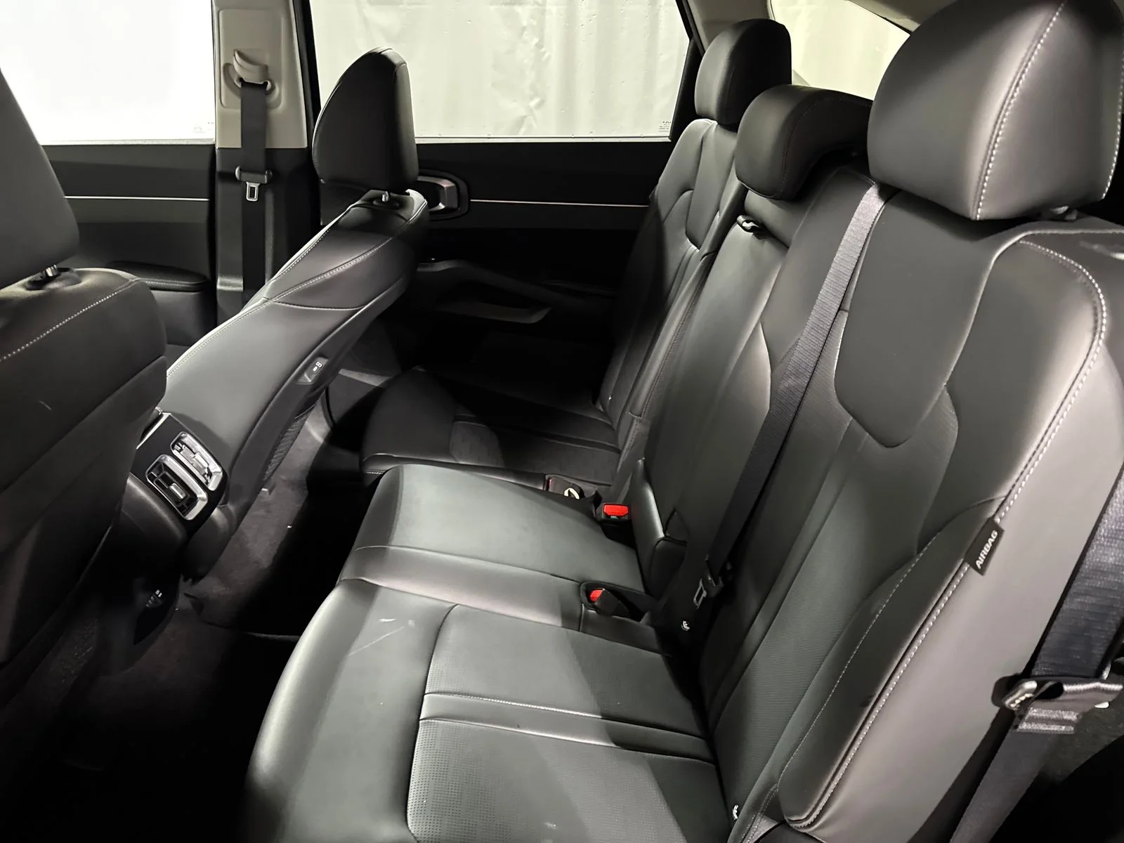 New 2026 Ebony Black Kia S image 5