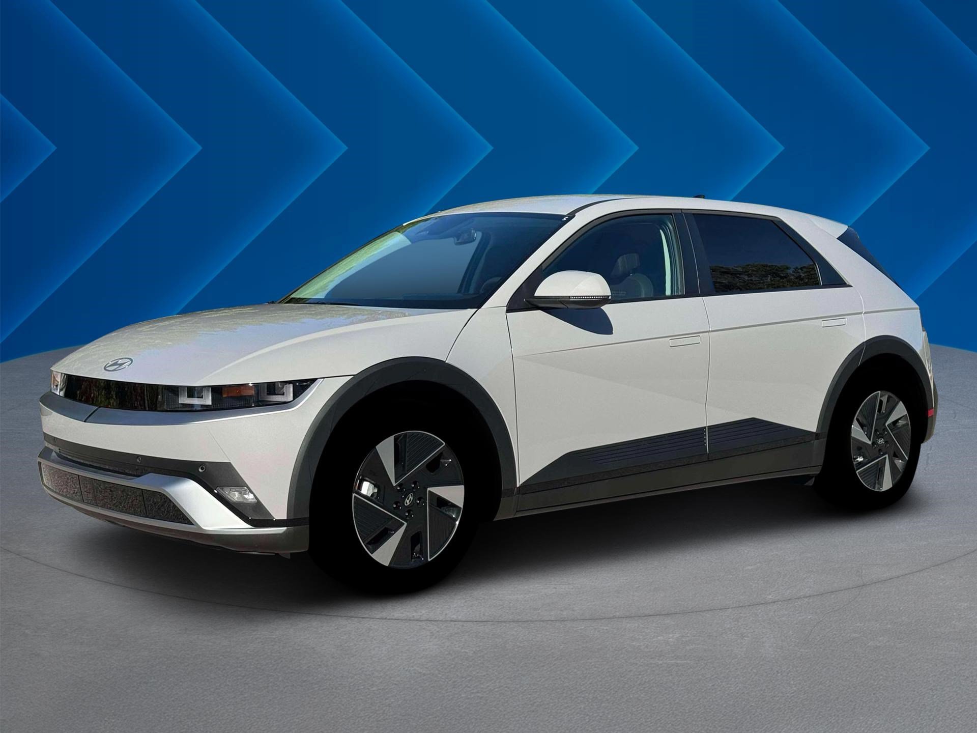 New 2026 Cyber Gray Hyundai SEL image 2