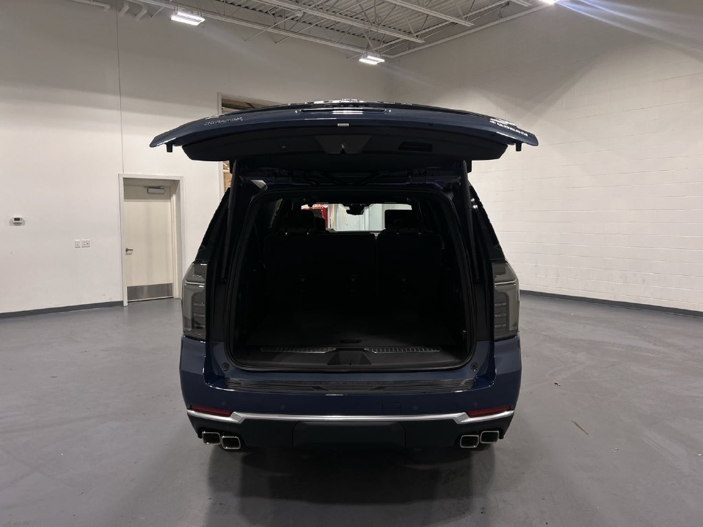 2026 Chevrolet Suburban High Country - Photo 21