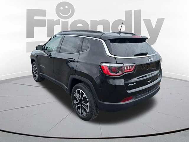 Used 2022 Black Jeep Limited image 7