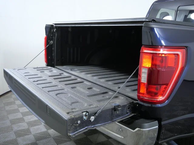 Certified Used 2021 Blue Ford XLT image 9