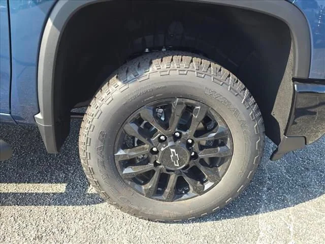 2026 Chevrolet Silverado 2500 HD Custom - Photo 35