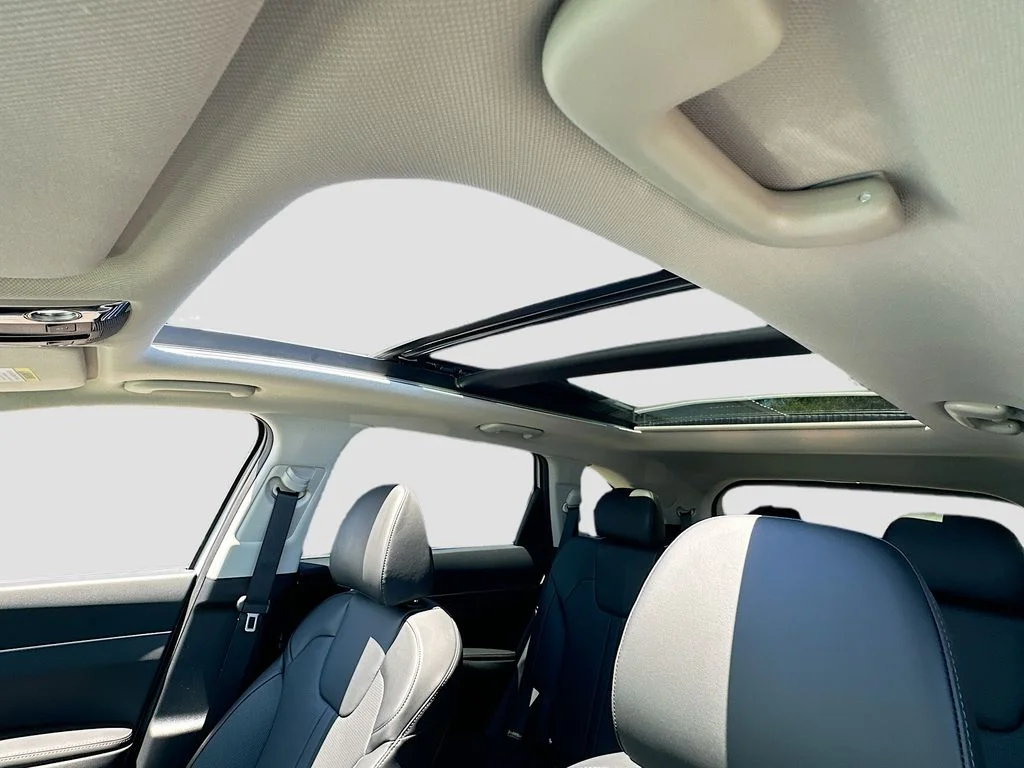 New 2026 Ivory Silver Kia EX image 23