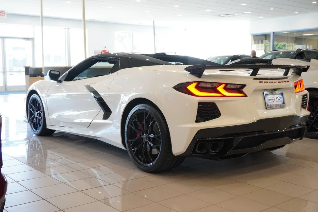 New 2026 Arctic White Chevrolet 2LT image 18
