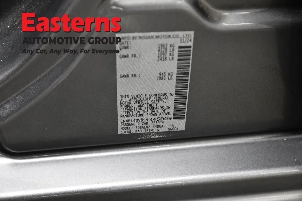 Used 2025 Gray Nissan 2.5 SV image 37