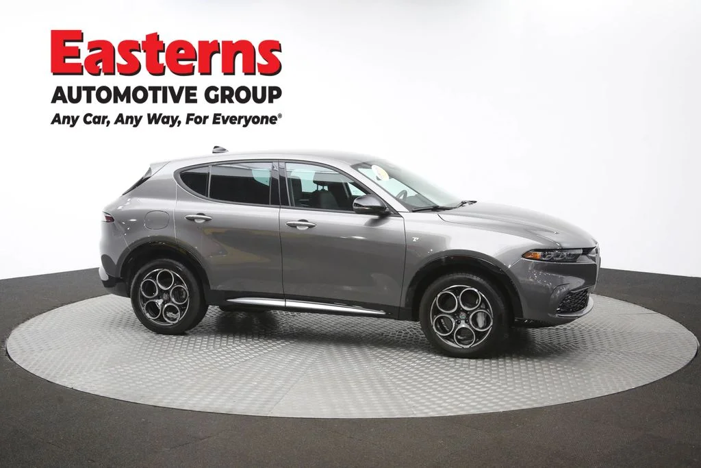 Used 2024 Silver Alfa Romeo Ti image 44