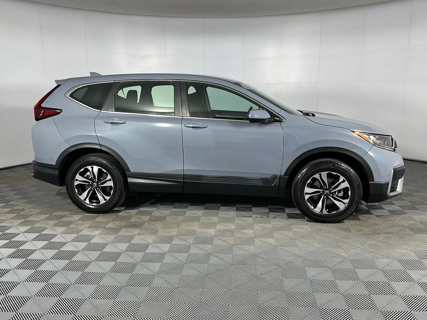 Used 2022 Sonic Gray Pearl Honda Special Edition image 4