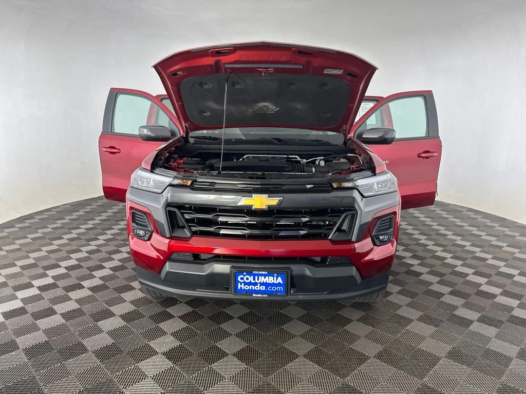 Used 2023 Red Chevrolet LT image 12