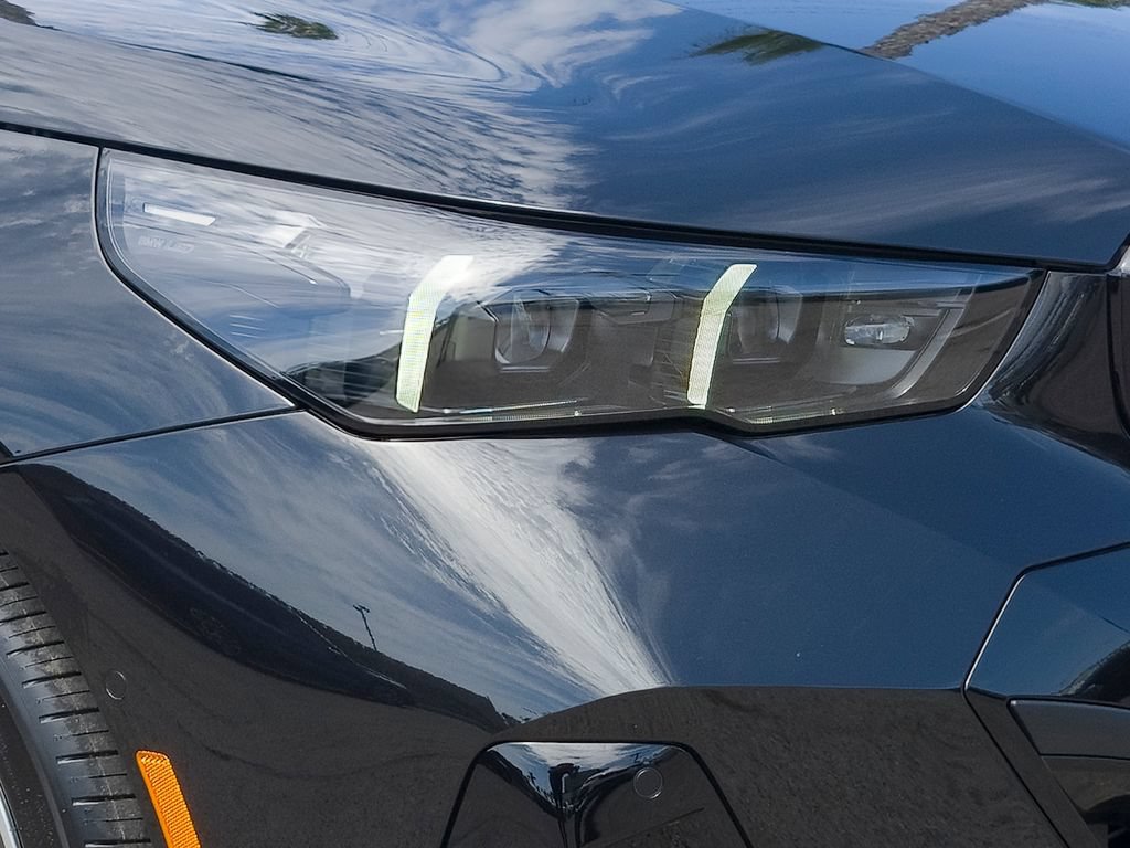New 2027 Black Sapphire Metallic BMW 530i image 6