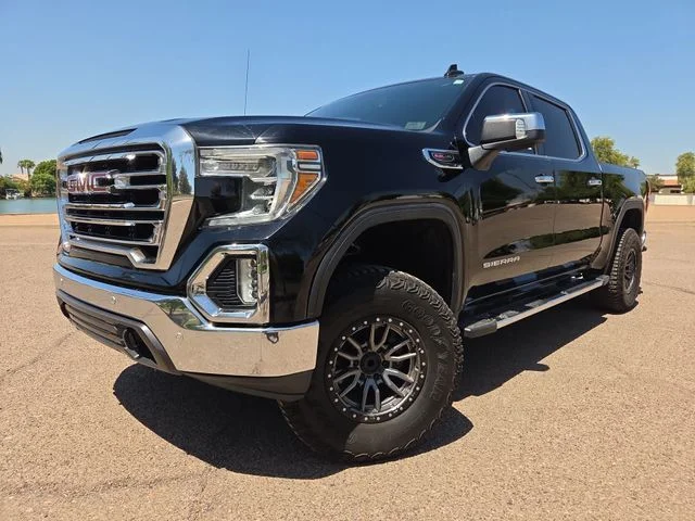 Used 2019 Black GMC SLT image 30
