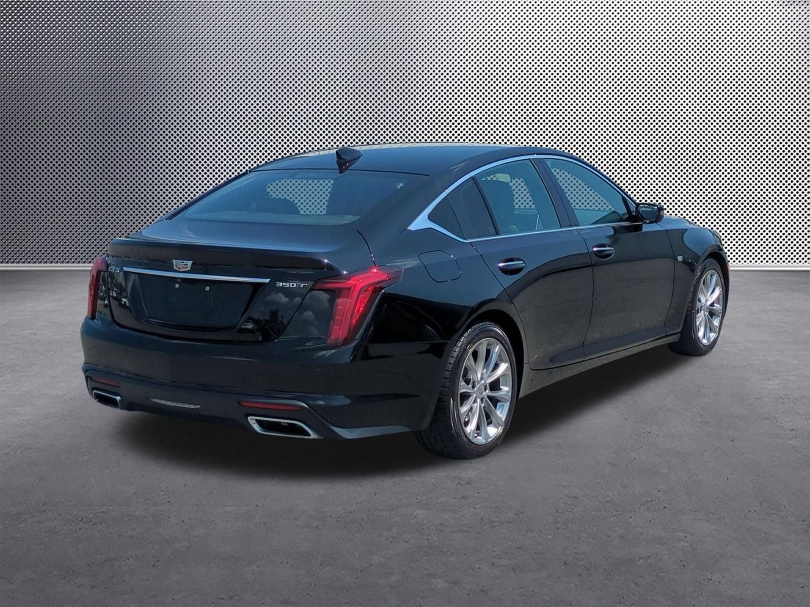 Used 2022 BLACK RAVEN Cadillac Premium Luxury image 5