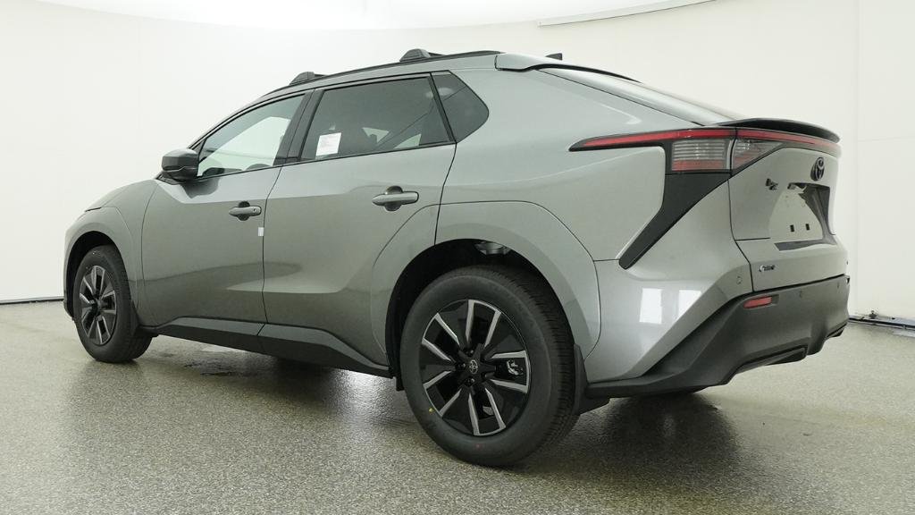 New 2026 Heavy Metal Toyota XLE image 37