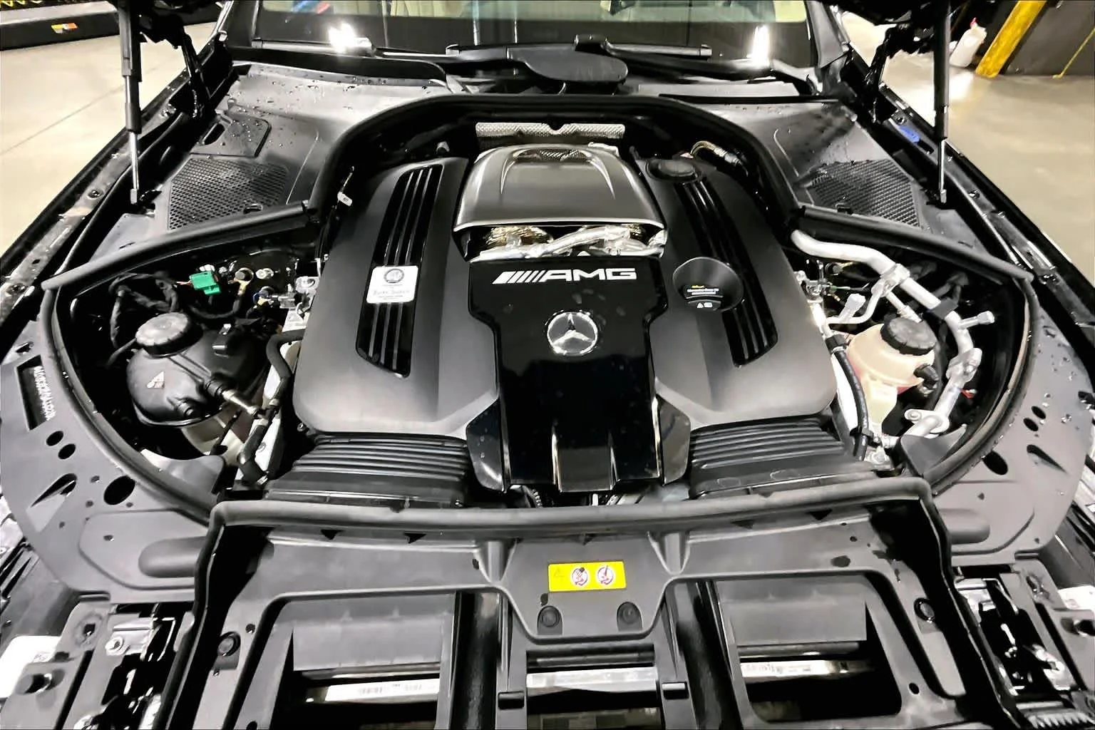 2025 Mercedes-Benz S-Class S 63 - Photo 15