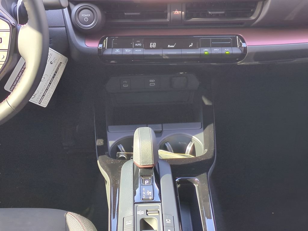 New 2026 Wind Chill Pearl <sup>1</sup> Toyota  SE image 18