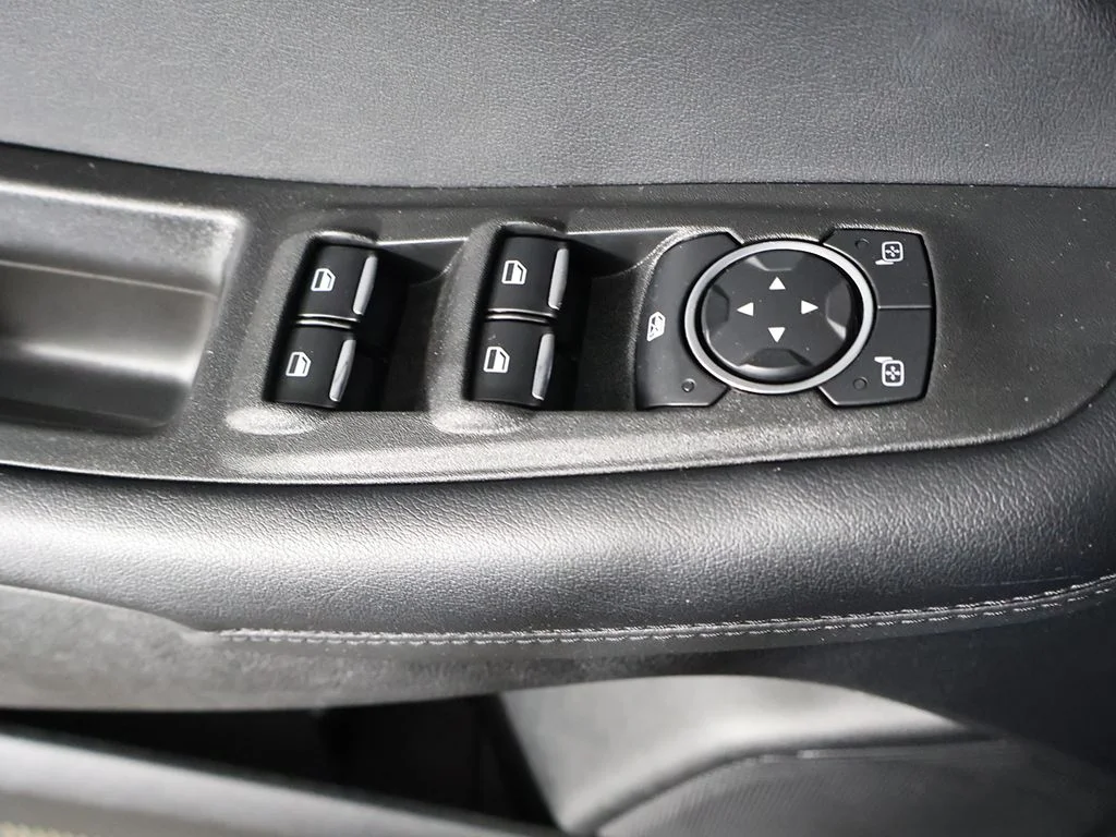 Used 2024 Blue Ford SEL image 32