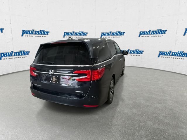 Used 2024 Crystal Black Pearl Honda Touring image 10