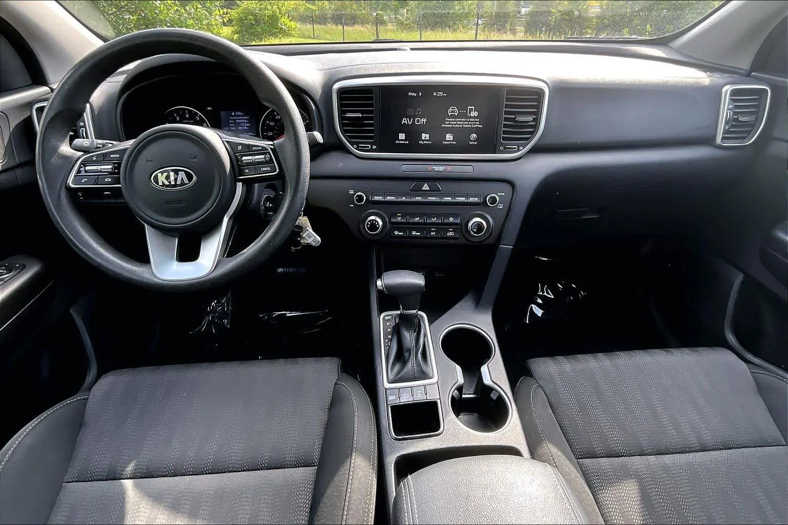Used 2022 Hyper Red Kia LX image 15