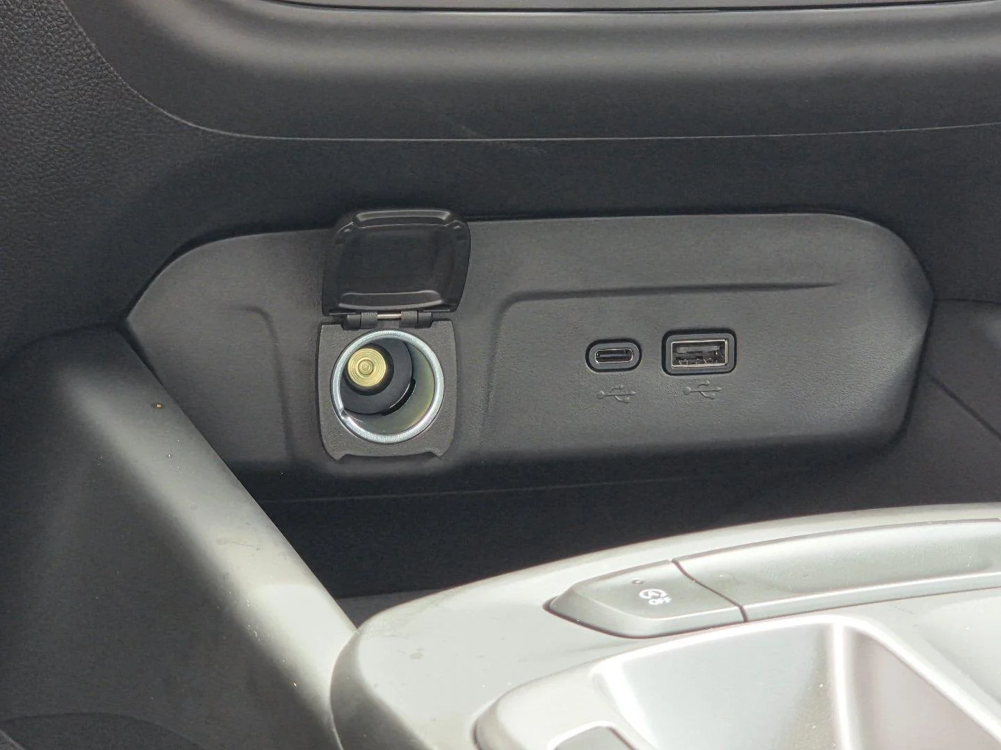Used 2026 Summit White Chevrolet LS image 22
