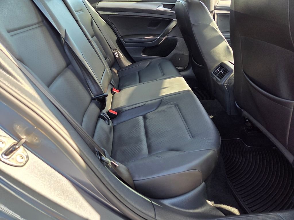 Used 2015 Gray Volkswagen TSI S 4-Door image 18