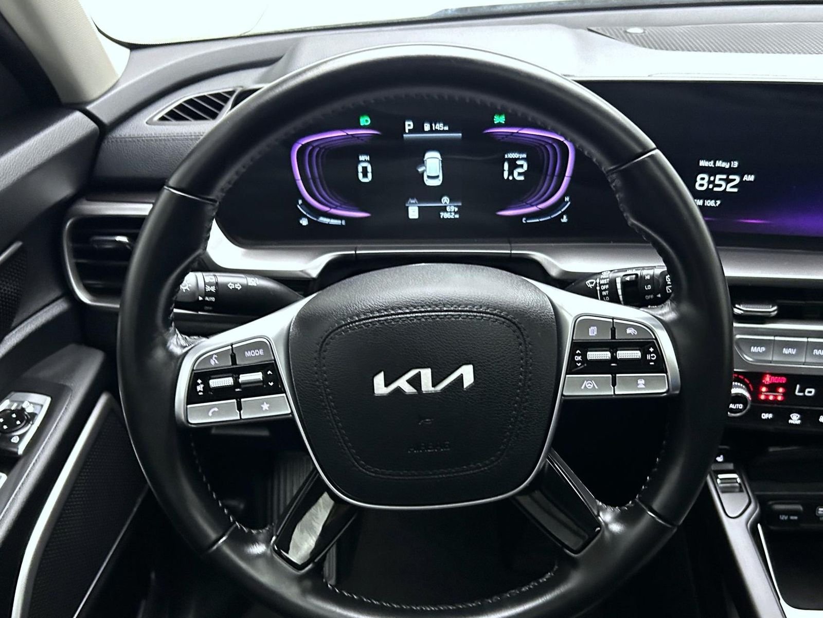 Used 2024 Black Kia S image 12