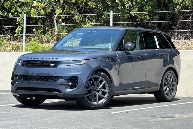 2026 Land Rover Range Rover Sport SE