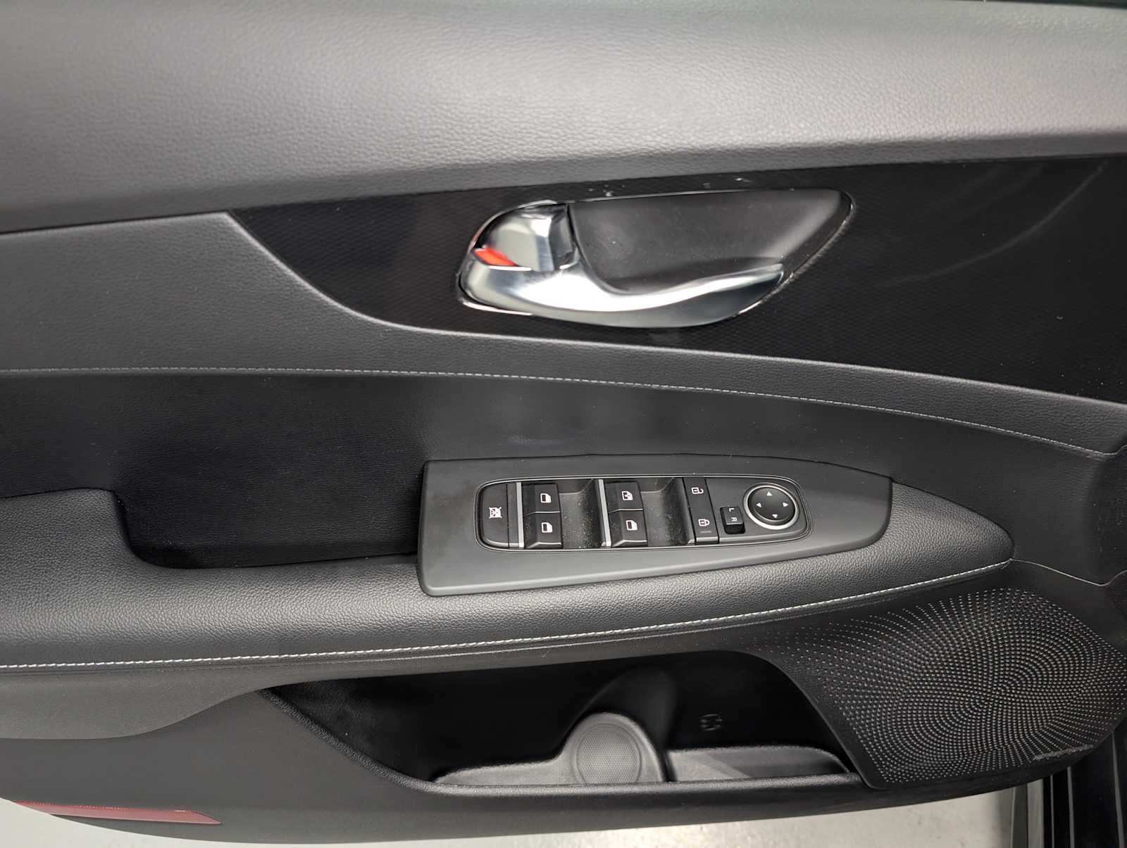Certified Used 2024 Gravity Gray Kia GT-Line image 39