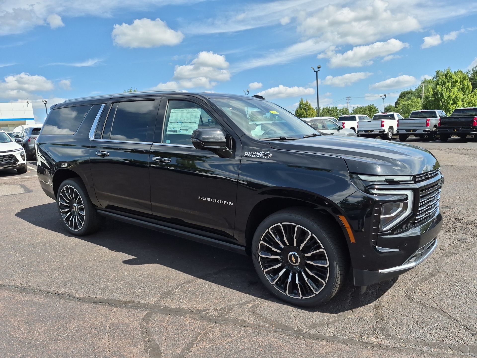 2026 Chevrolet Suburban High Country - Photo 39