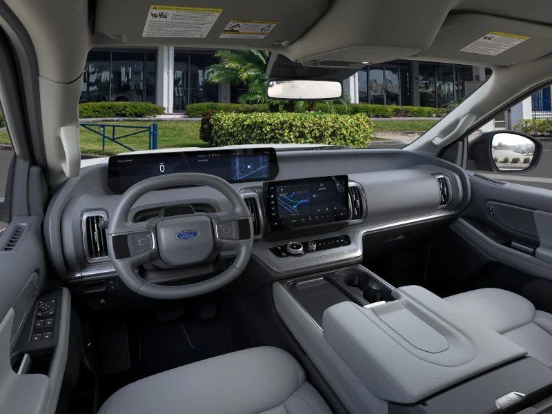New 2026 Star White Metallic Tri-Coat Ford Active image 10