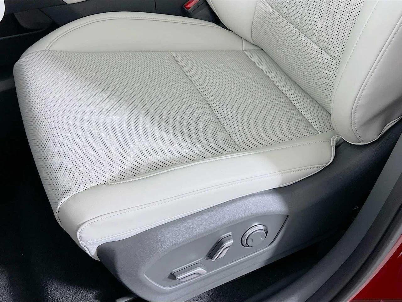 2026 Hyundai Santa Fe Hybrid — photo 18