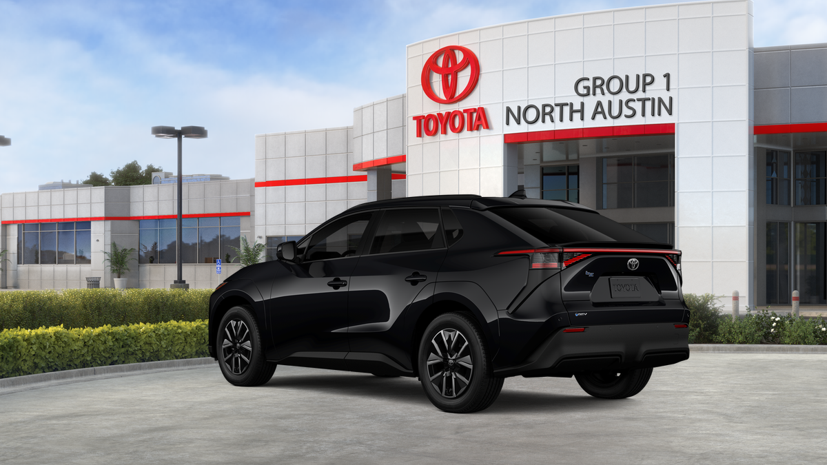 New 2026 Midnight Black Metallic Toyota XLE image 6
