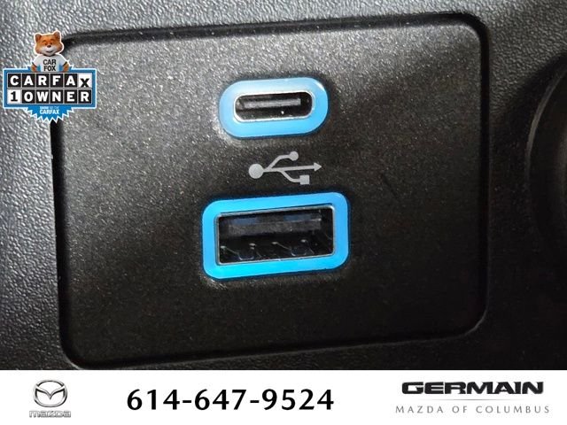 Used 2022 Black Ford S image 33