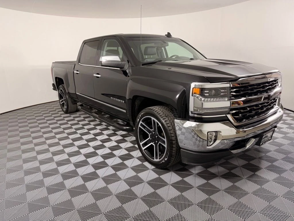 Used 2017 Black Chevrolet LTZ image 5