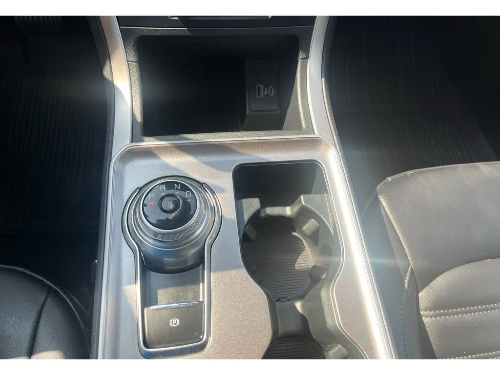 Used 2024 Stone Blue Metallic Ford SEL image 19