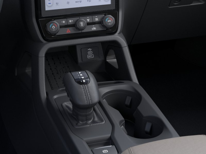 New 2026 Oxford White Ford Lariat® image 15