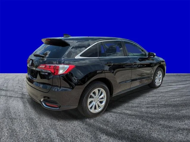 Used 2017 Crystal Black Pearl Acura Technology Package image 4