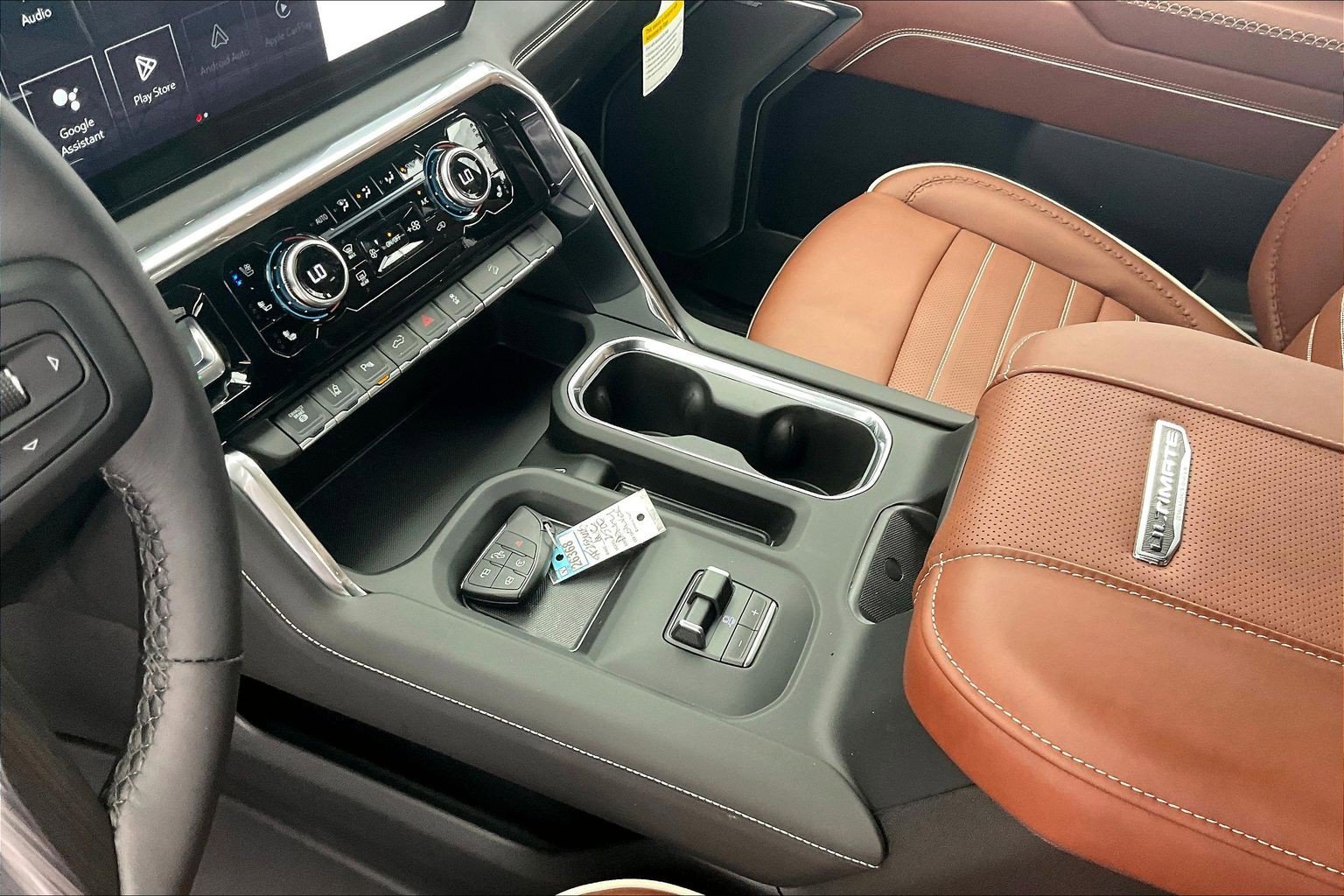 2026 GMC Sierra 2500HD Denali Ultimate - Photo 8
