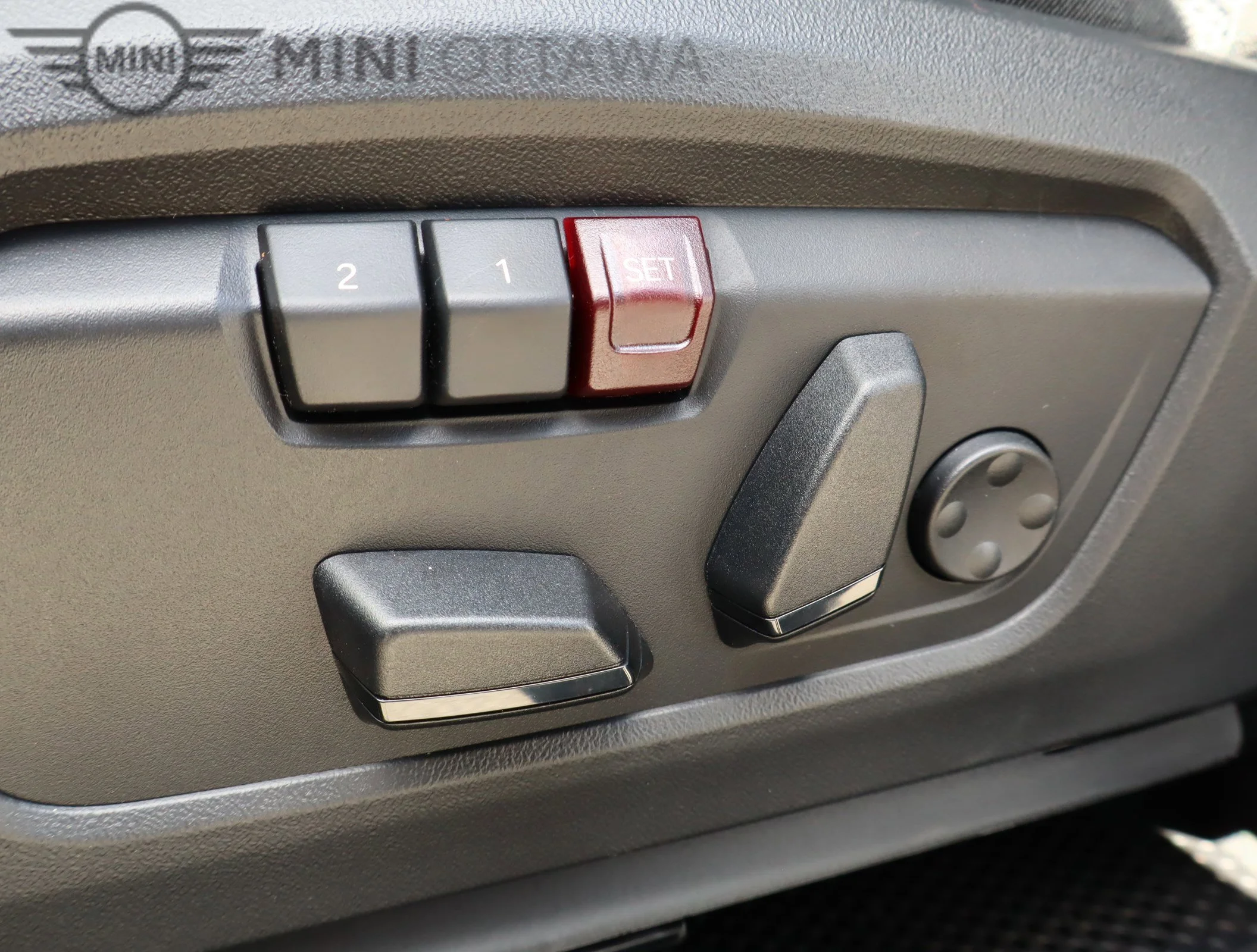New 2026 Legend Grey Metallic MINI John Cooper Works image 5