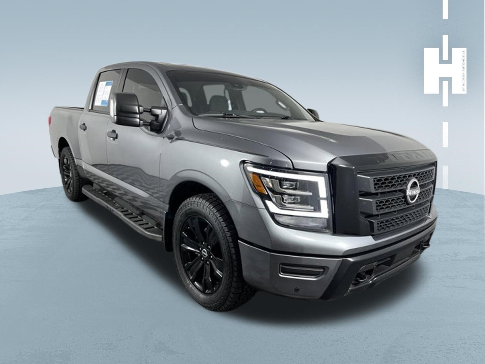 2024 Nissan Titan SV