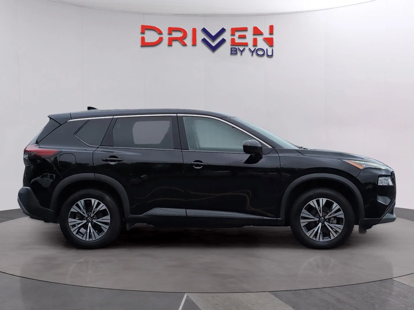 Used 2023 Super Black Nissan SV image 6