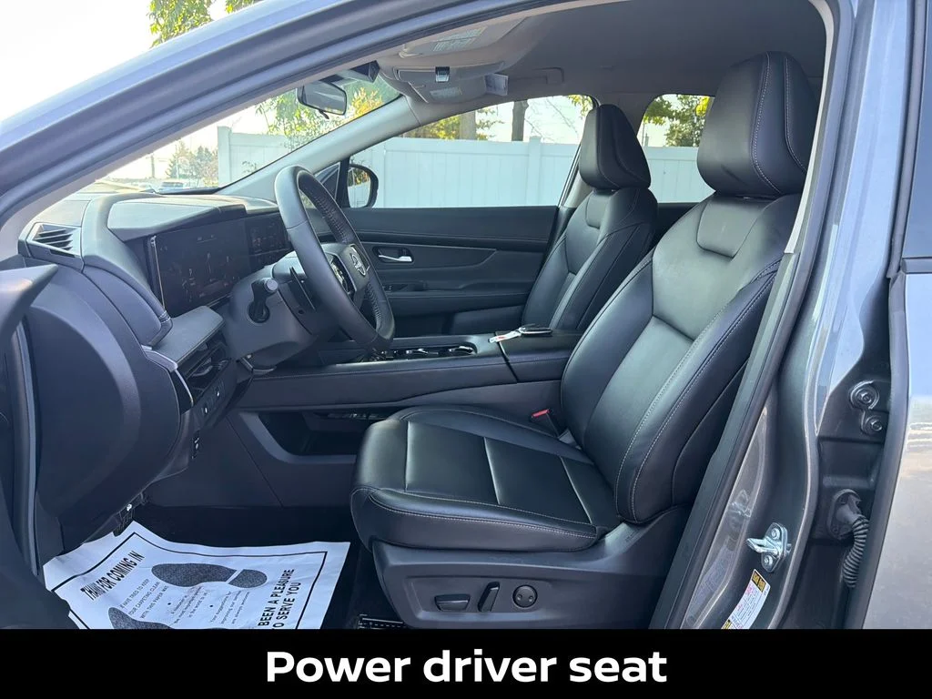 Used 2025 Gray Nissan SV image 11