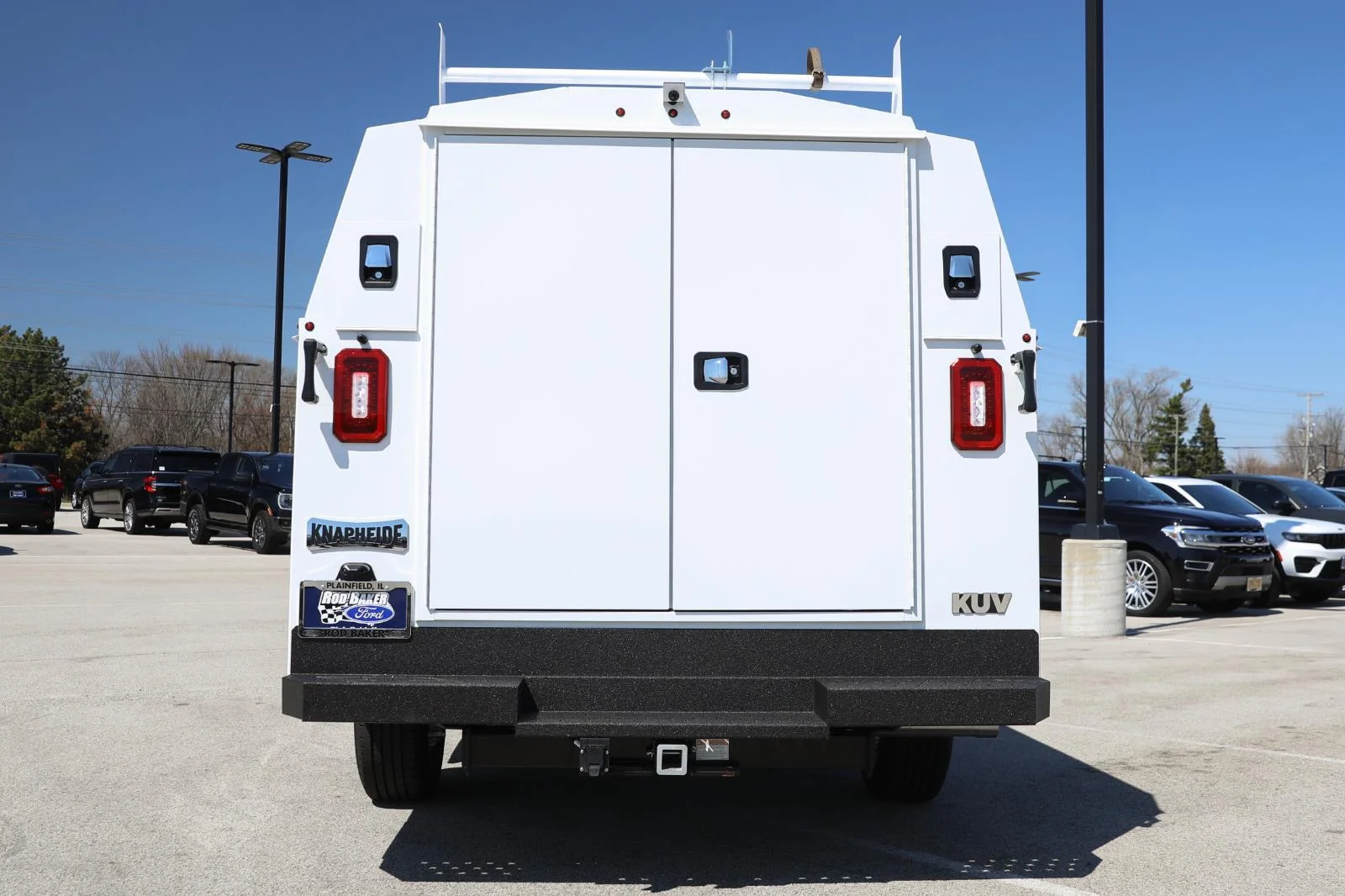 New 2026 Oxford White Ford E-350 SRW image 12
