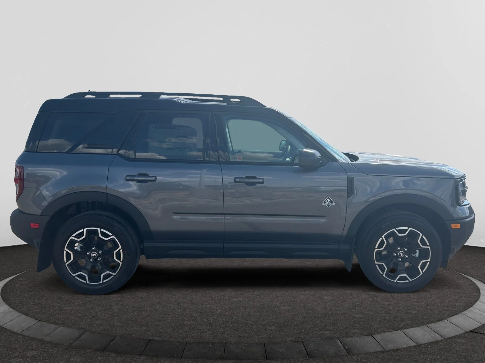 New 2026 Carbonized Grey Metallic Ford Outer Banks image 6