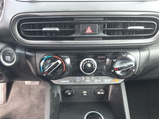 2023 Hyundai Kona SEL - Photo 20