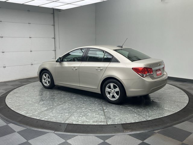 Used 2016 Chevrolet Cruze Limited 1LT with VIN 1G1PE5SB5G7217629 for sale in Fond du Lac, WI