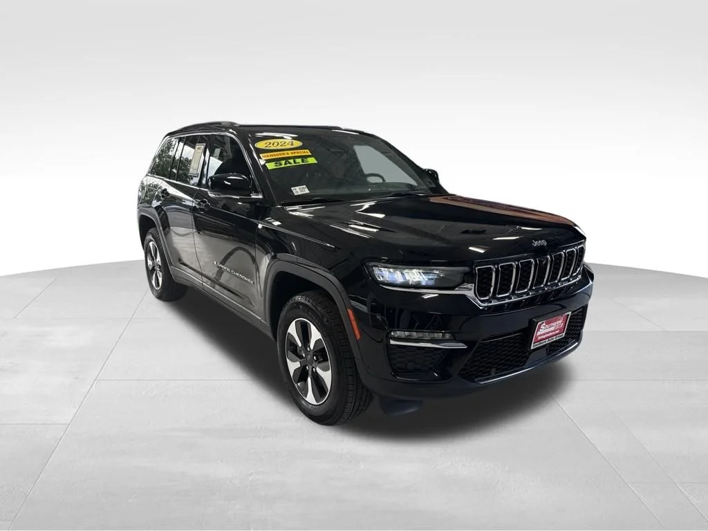 Used 2024 Black Jeep 4xe image 8