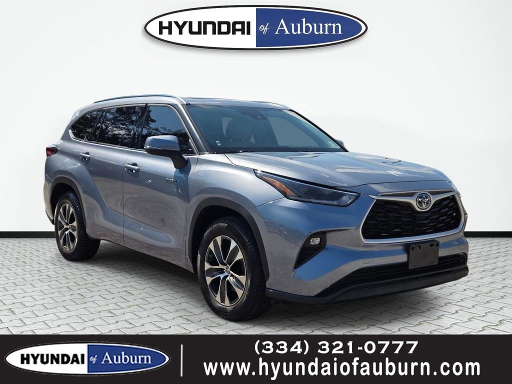 Used 2021 Blue Toyota XLE image 1