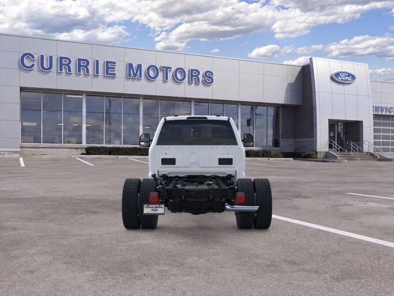New 2026 Oxford White Ford XL image 5