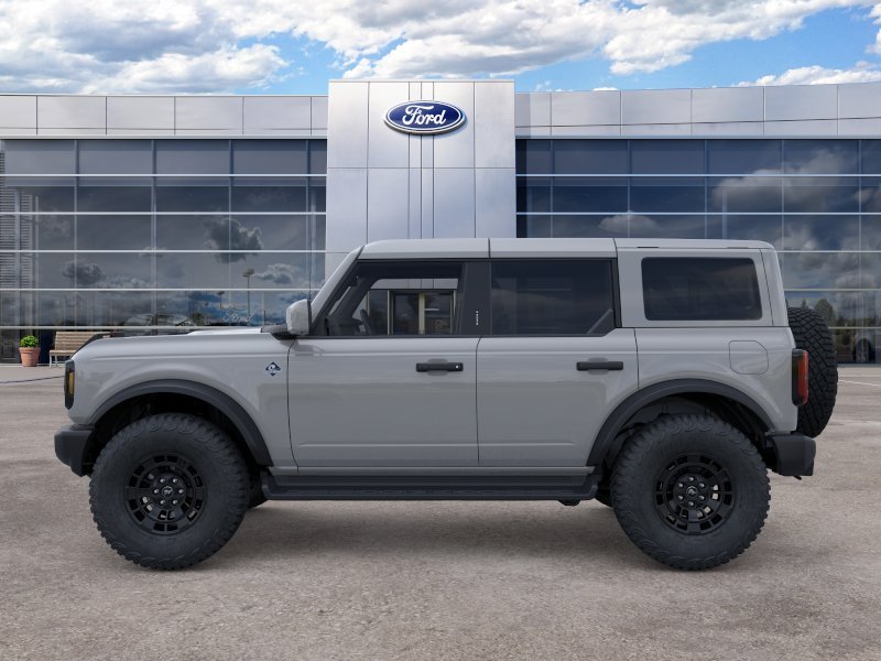 New 2026 Avalanche Gray Ford Outer Banks image 4