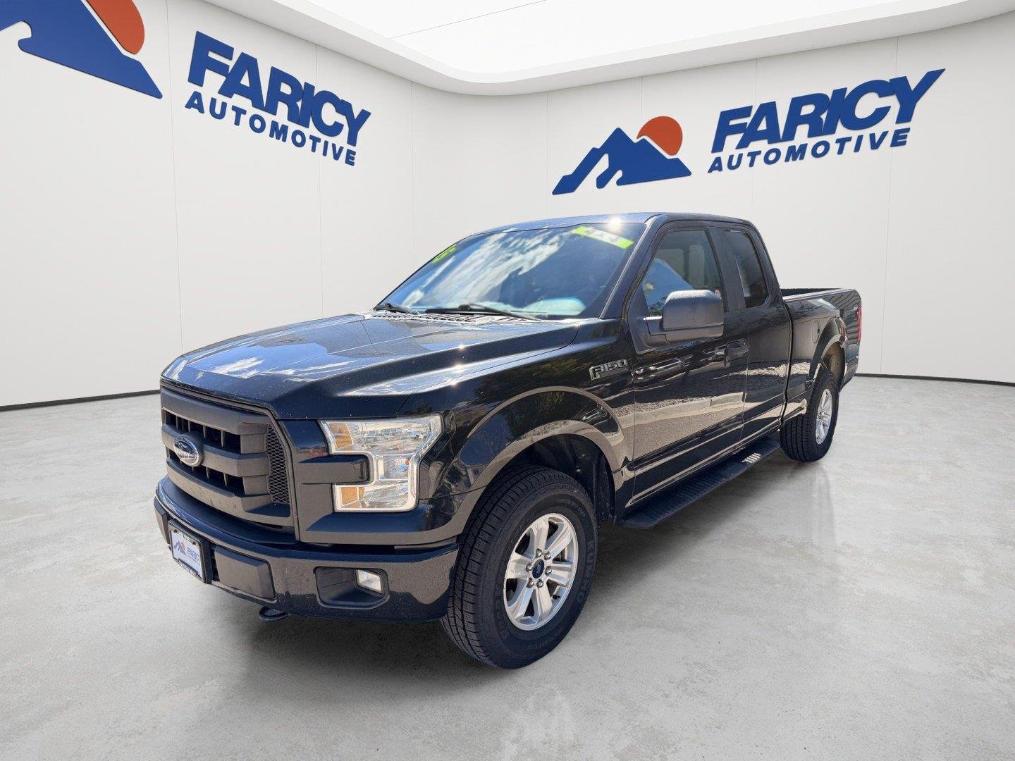 Used 2015 Tuxedo Black Metallic Ford XL image 1